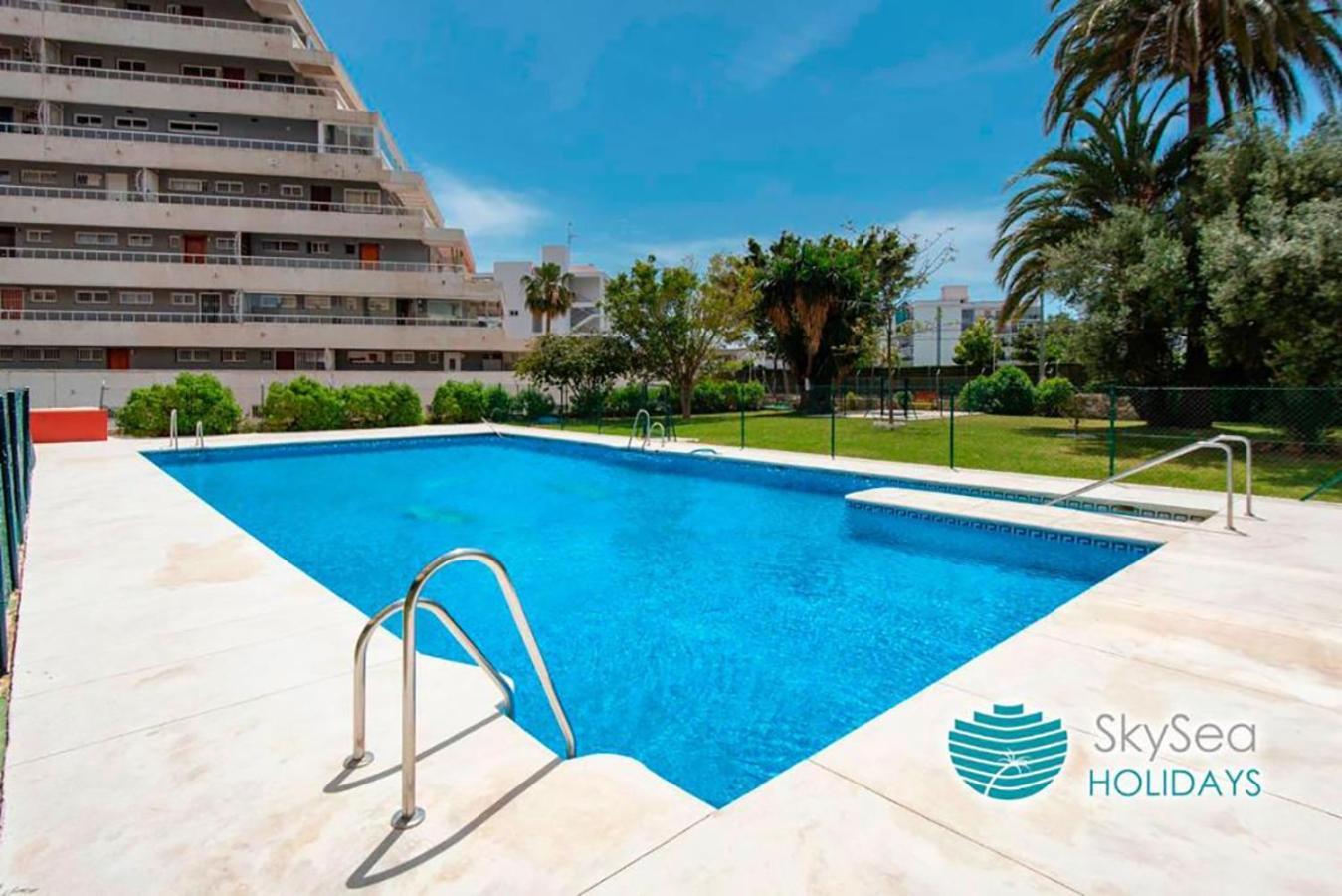 Skysea Holidays Benalmadena Europark ภายนอก รูปภาพ